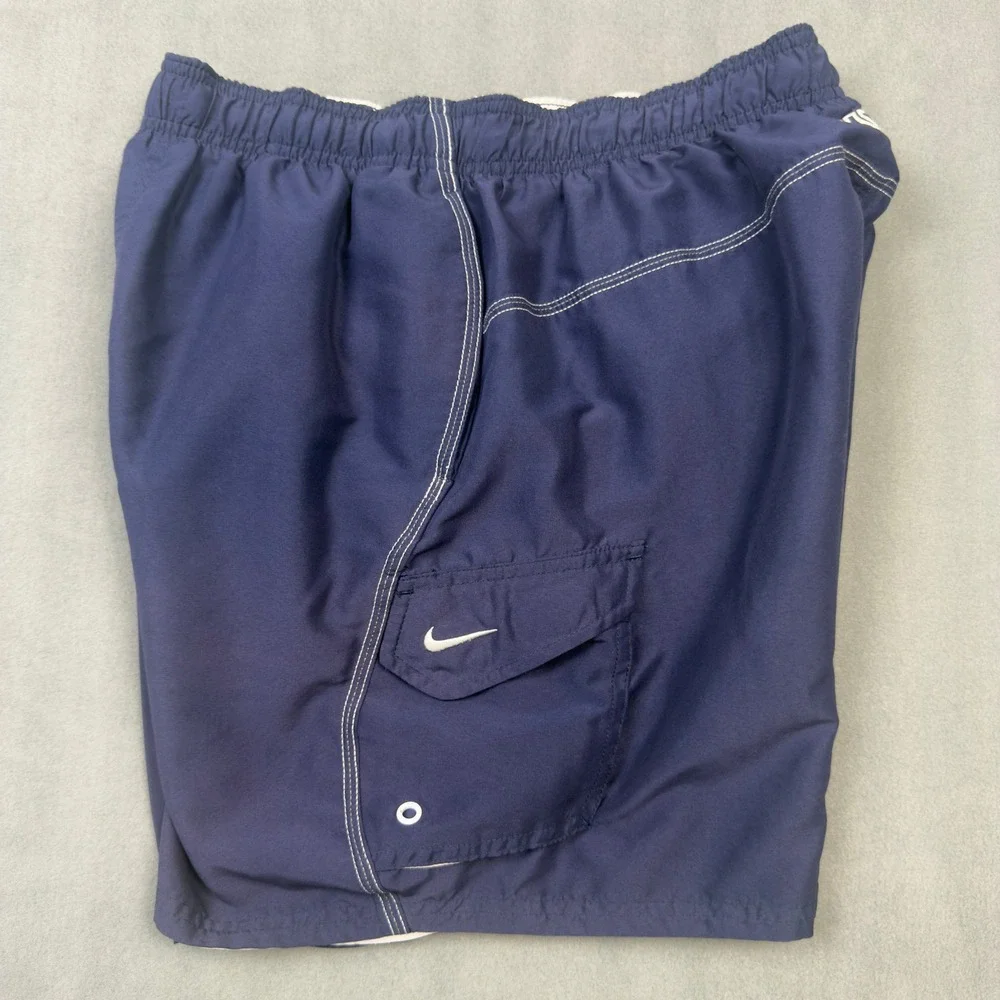 Nike Mens Swim Trunks Navy Blue Cargo Pocket Mesh Lined Large RN37966